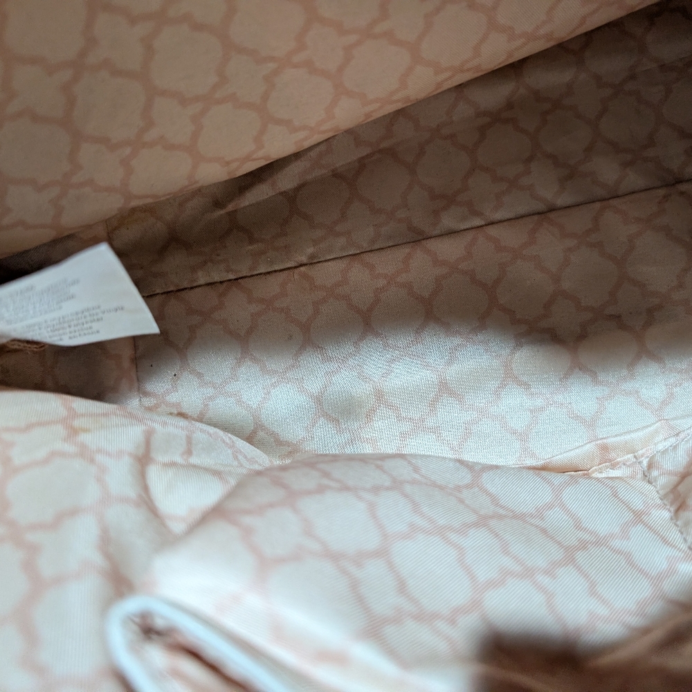 CWonder Cream Purse With Bamboo Handles 14.5Wx11.5Hx4D Stains As Shown - Picture 9 of 13